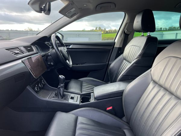 2020 (202) Skoda Superb SE L 2.0 TDI -Heated Leate 370791754