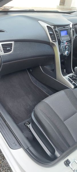 Hyundai i30 2013 *Automatic* 370807419