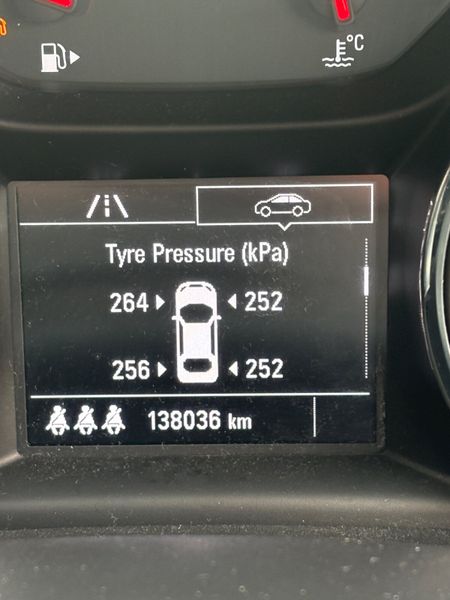 Opel Astra 2016 370802427