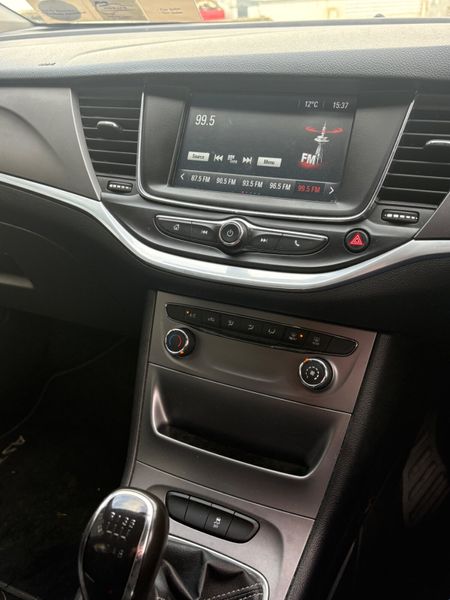 Opel Astra 2016 370802433