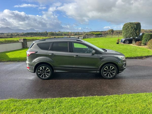 Ford Kuga ST line 1.5 120 bhp 370803727