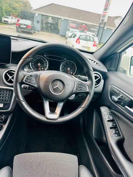 MERCEDES BENZ A CLASS AUTOMATIC (2014) 1.6 PETROL 370814506