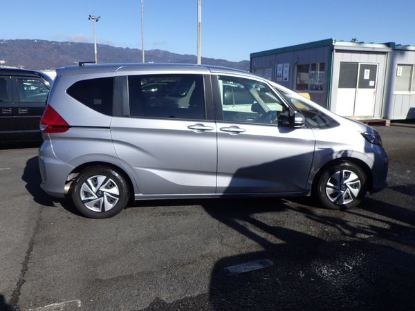 Honda Freed 2017 370810042