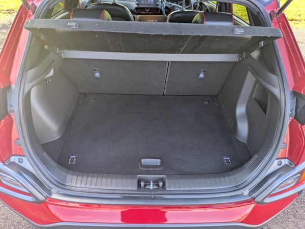 HYUNDAI KONA PREMIUM TOP SPEC 370811460