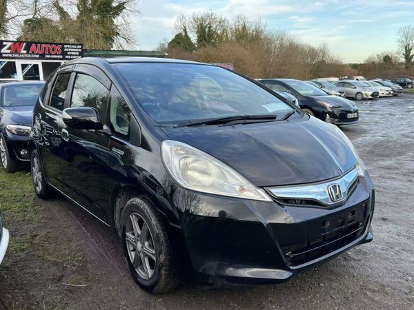 11 Honda Fit Hybrid 370812771