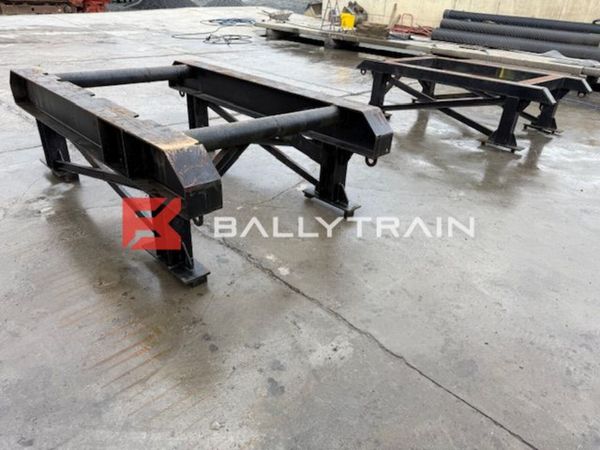 Work Benches 370825899