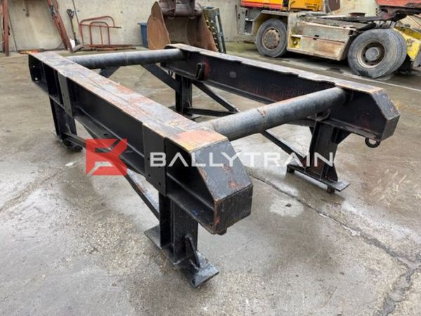 Work Benches 370825891