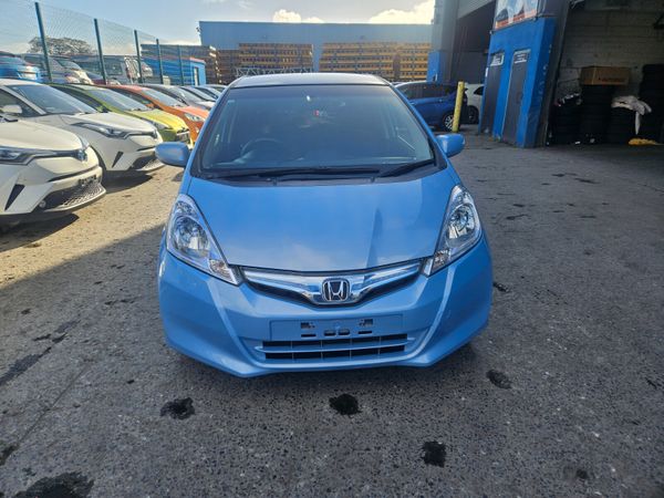 2012 Honda Fit Hybrid Automatic 370820355