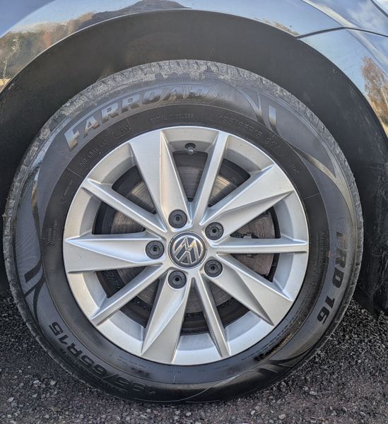 Volkswagen Golf Trendline 2017 370823562