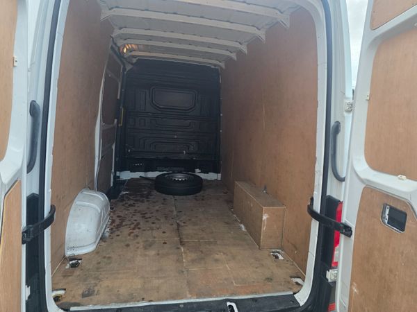 Volkswagen Crafter 2020 370834326