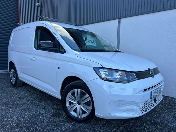 2022 Volkswagen Caddy only 59'000 kms 370838902