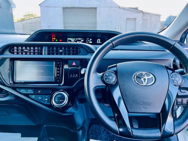 TOYOTA AQUA (2017) 1.5L AUTOMATIC LOW 370839597