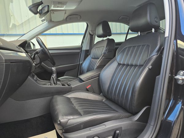 2017 SKODA SUPERB STYLE MODEL LIKE NEW 370856610