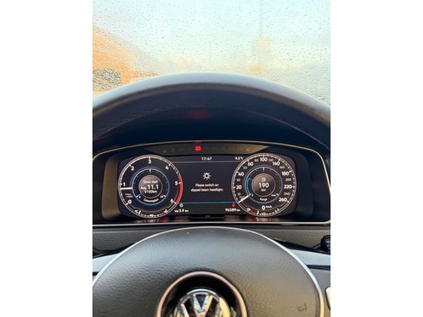 Volkswagen Golf R-LINE 1.6 TDI MANUAL 5SPEED 5DR 1 370867089