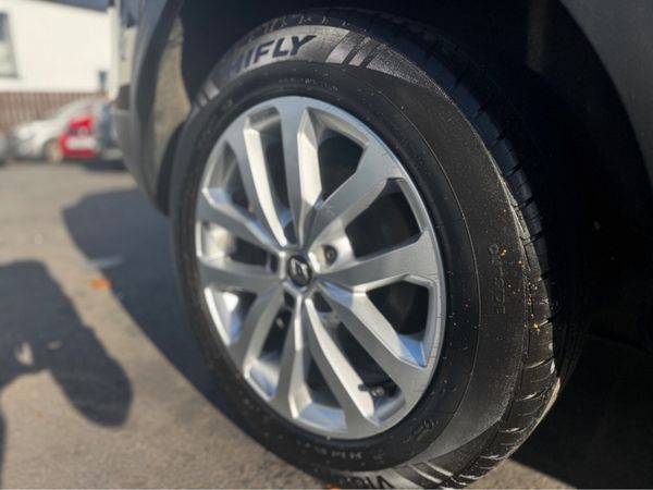 Renault Kadjar 1.5 DCI DYNAMIQUE NAV 11 110BHP 5DR 370868408