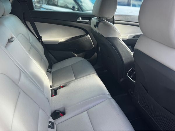 Hyundai Tucson IX35 2WD EXECUTIVE PLUS DCT 5DR AUT 370868528