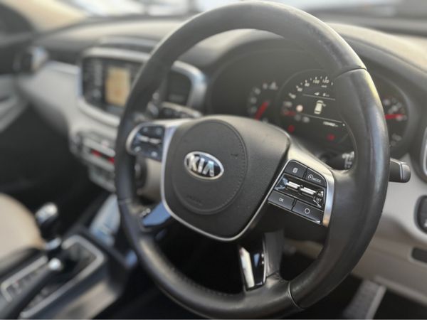 Kia Sorento K3 4X4 5DR 370868541