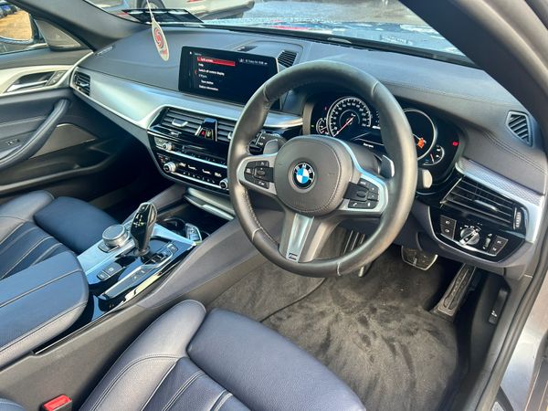 BMW 530E MSPORT 370877986
