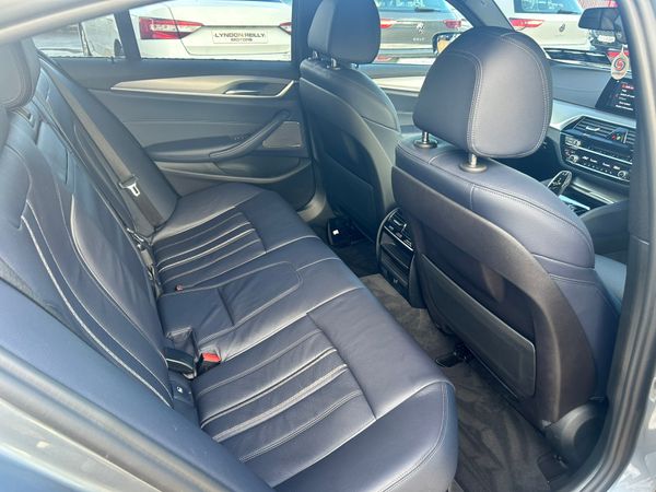 BMW 530E MSPORT 370877990