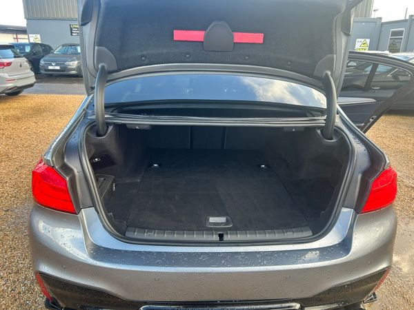 BMW 530E MSPORT 370877991