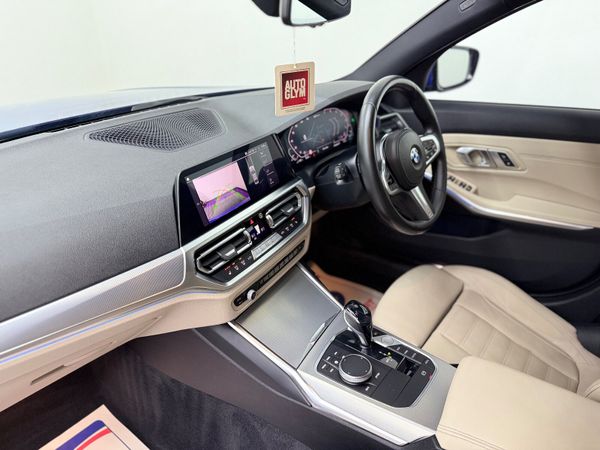 2021 BMW 330E M-SPORT / M PERFORMANCE 370886134