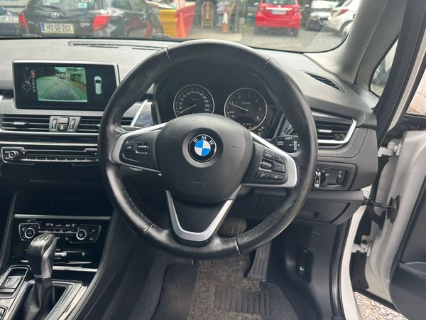 BMW 2-SERIES 2015  67K MILES 7 SEATER WITH CARPLAY 370888422
