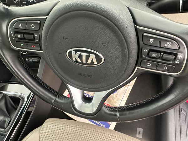 Kia Optima PLATINUM ( top spec ) 370880806