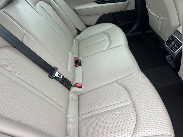 Kia Optima PLATINUM ( top spec ) 370880812