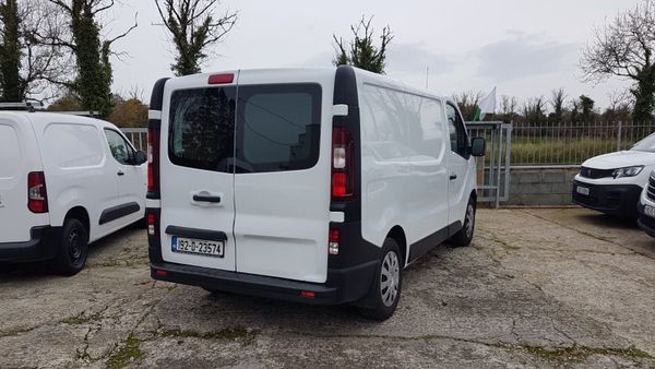 Renault Trafic 192D NEW MODEL 2.0LT 49KM VAT INVOI 370881845