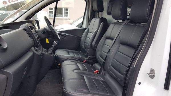 Renault Trafic 192D NEW MODEL 2.0LT 49KM VAT INVOI 370881841