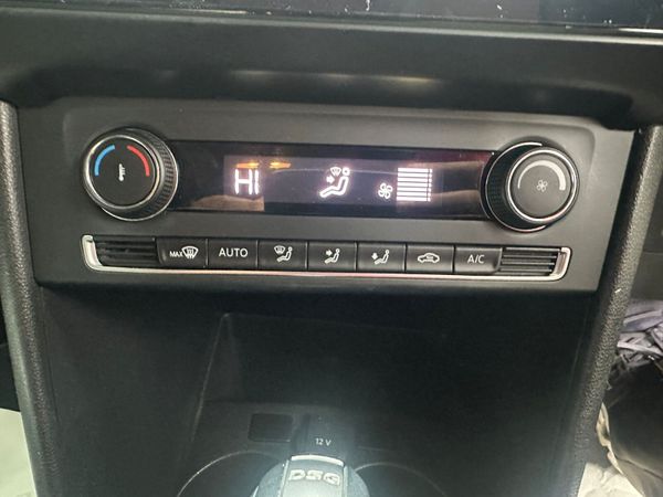 VW POLO 2017 1.2 AUTOMATIC 30K MILES ONLY 370883252