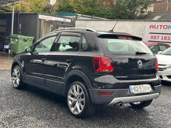 VW CROSS- POLO 2015 1.2 AUTOMATIC ONLY 14K MILES 370883673