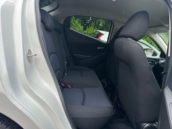 Mazda Demio 2016 1.5 Diesel Automatic CARPLAY 370890462