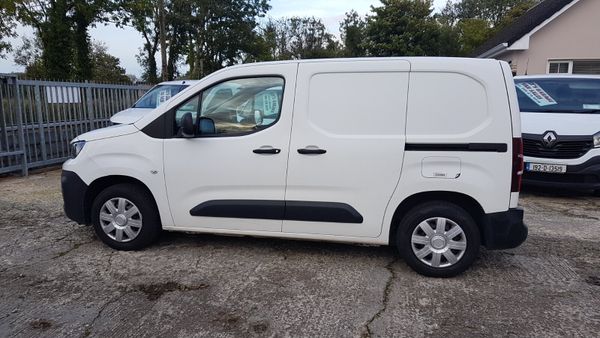 Peugeot Partner 2020 D MINT VAT INVOICE 370891969