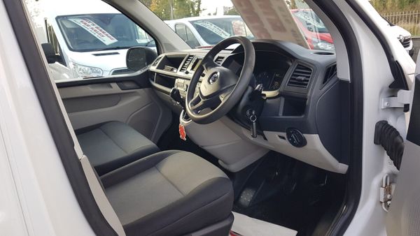 Volkswagen Transporter 2016 LWB MINT NO VAT 370892995