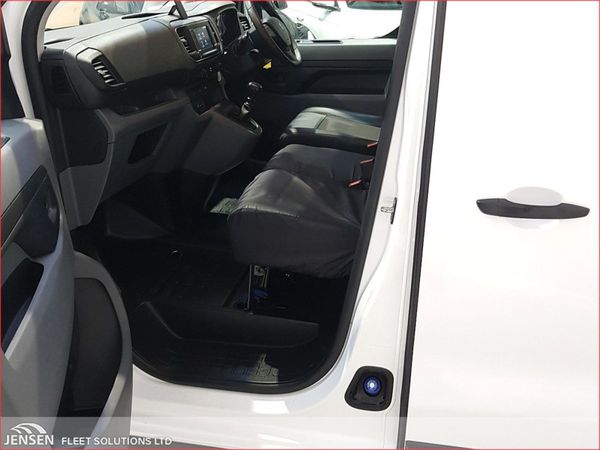 Peugeot Expert Professional STD 1.5 HDI 120hp ( 1 370907656