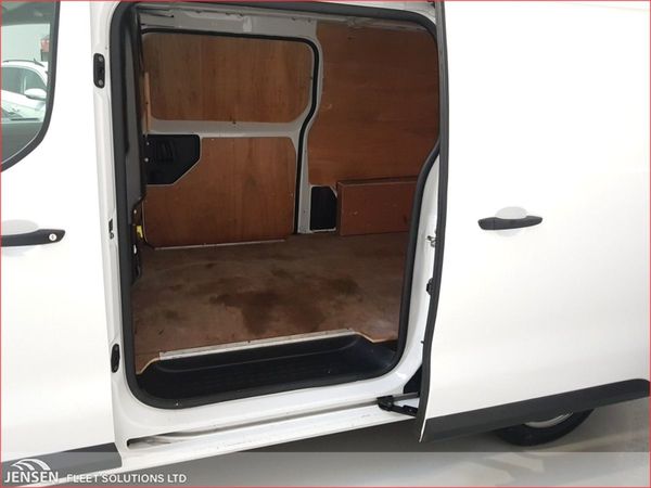 Peugeot Expert Professional STD 1.5 HDI 120hp ( 1 370907666