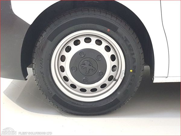 Peugeot Expert Professional STD 1.5 HDI 120hp ( 1 370907661