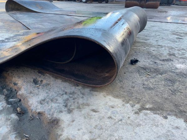 RUBBER CONVEYOR / TRAILER MATTING.........246. 370901723