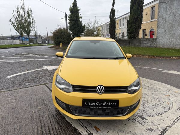 Volkswagen Polo 2011 Auto huge spec 370915003