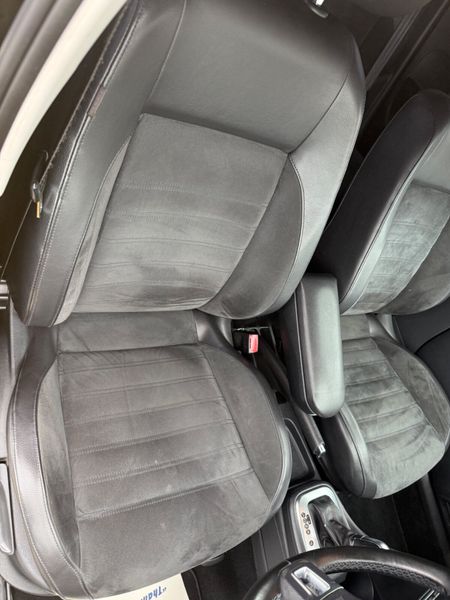 Volkswagen Polo 2011 Auto huge spec 370915021