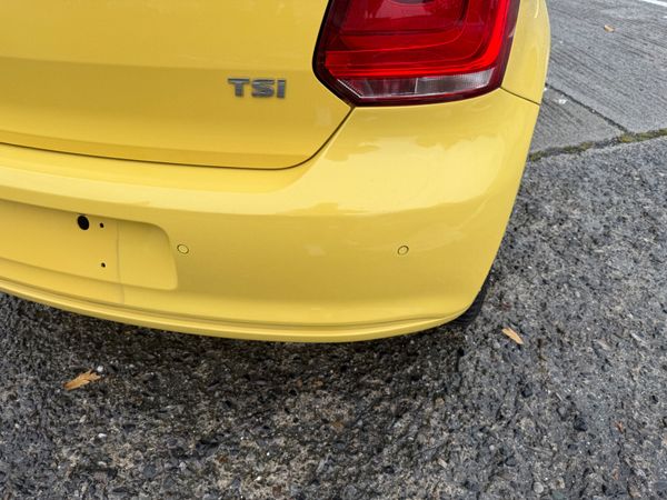 Volkswagen Polo 2011 Auto huge spec 370915031