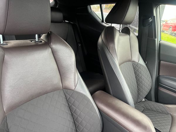 TOYOTA C-HR 2018, 1.8 HYBRID AUTO HIGH SPEC 370920342