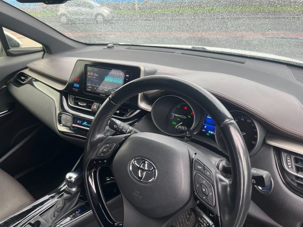 TOYOTA C-HR 2018, 1.8 HYBRID AUTO HIGH SPEC 370920343