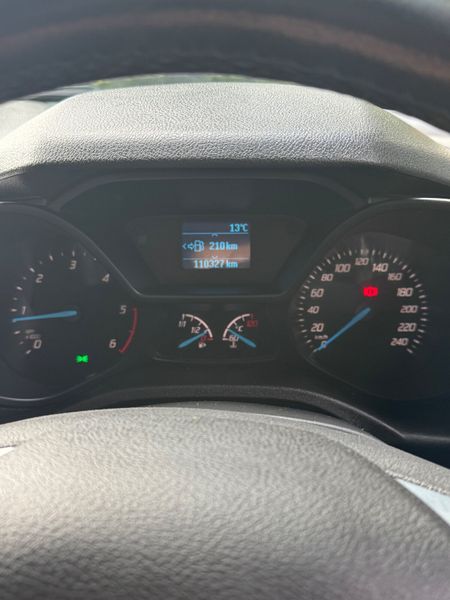 Ford Transit 2018 370951676