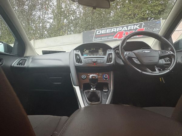 2017 Ford Focus 1.5 TDCI Zetec 370977723