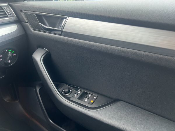 2021 Skoda Superb SE Technology 1.6 TDI 370998487