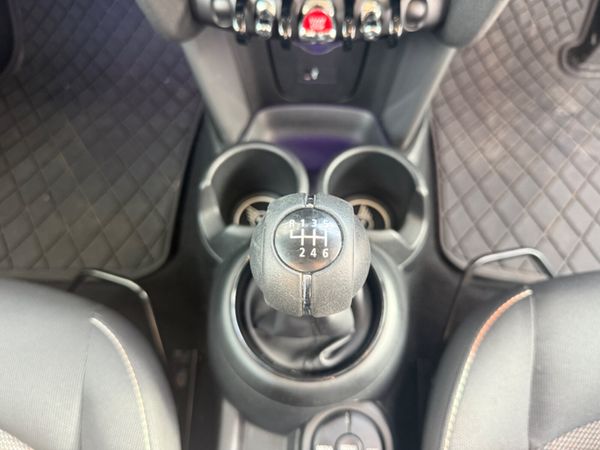 2020 Mini One 1.5 *Low Mileage* 370999577