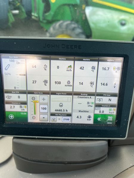 John Deere 6130R 370999992