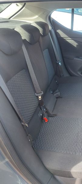 Opel Astra 2017 371006435